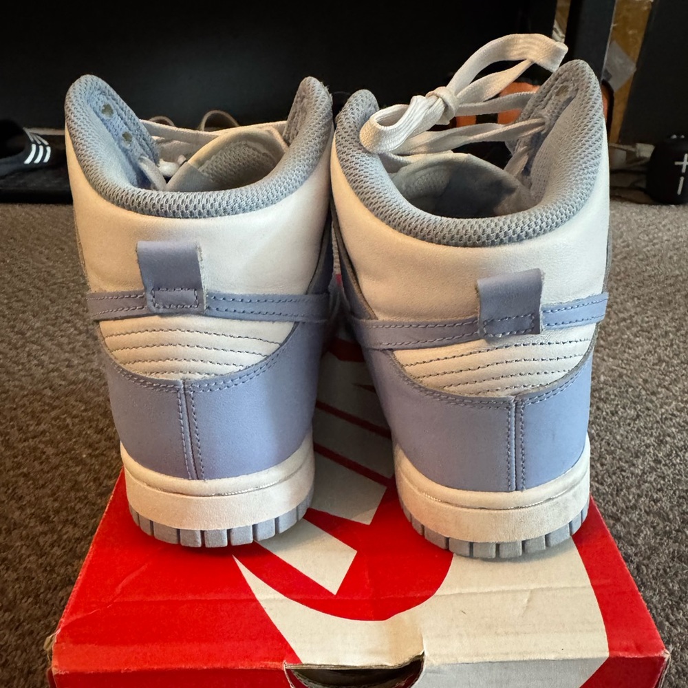 High Top Dunks - image 2